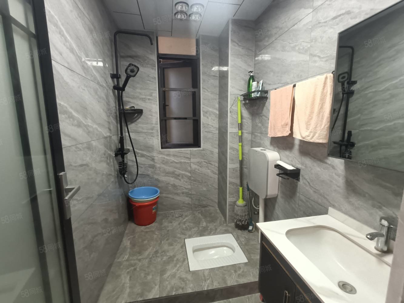 东投中央城3室2厅2卫127㎡南北99.5万