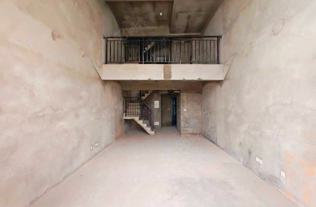 盈峰翠邸(别墅)4室2厅178㎡132万二手房图片