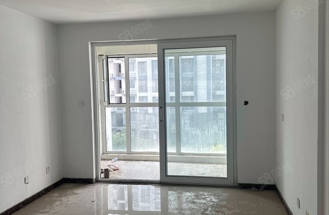 荣昌绿园3室2厅109.22㎡62万二手房图片