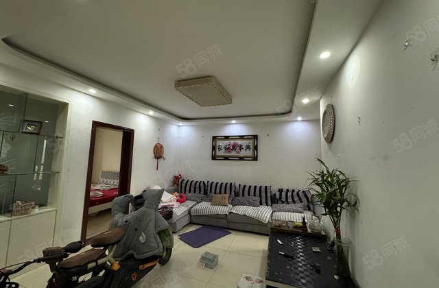 急售 西湖馨苑 大三室错层 好楼层免大税有储 郁光诚心出售