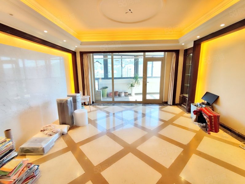 【10图】louwang大平层套五,看山看湖,有车位, 在售,鲁信长春花园