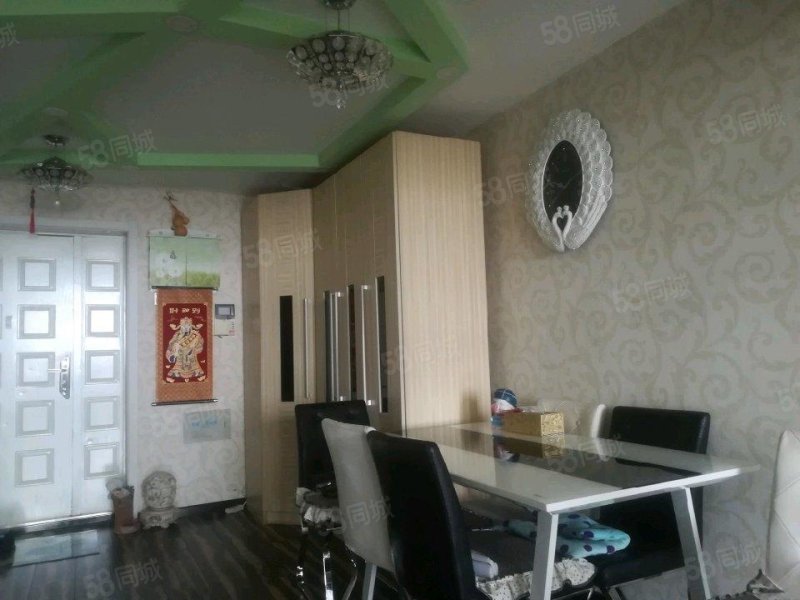 华威尚品国际|草市街111号2室2厅2卫146.16平方米