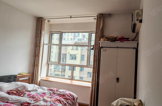 荣盛锦绣学府徒骇河观景房二中对面精装三室
