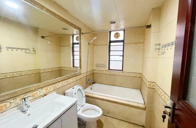 中海金沙湾3室2厅124㎡180万二手房图片