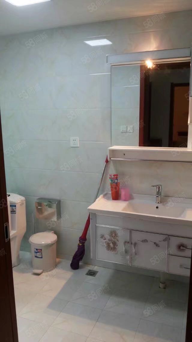 万家富花园3室2厅1卫125㎡南29万