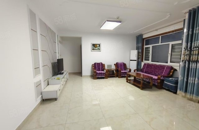 电梯房 3室2厅 简单装修   住房 金柱绿城 采光好 周边