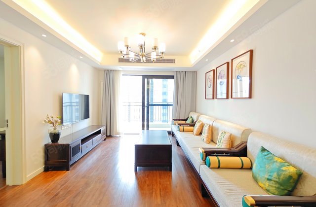 万科里金域国际(一二期)4室2厅138.77㎡268万二手房图片