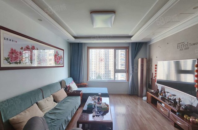 昌润莲城 中间好楼层 免大税 储藏室 双卫诚心出售 看房方便