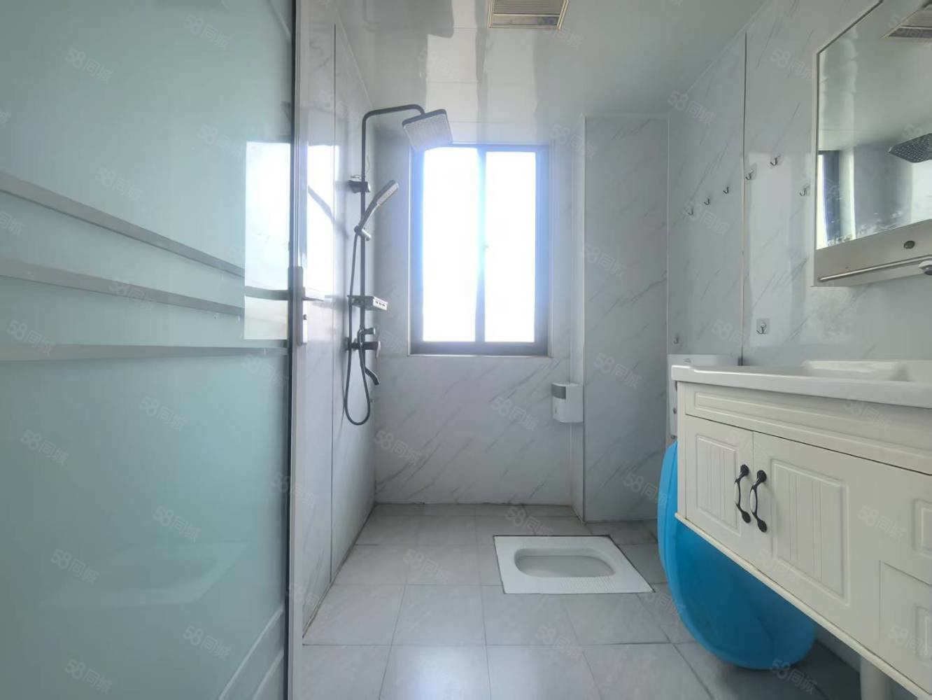 金煌天津港2室2厅1卫80㎡南北60万