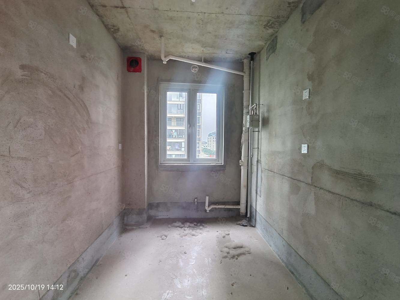 圣桦锦江天玺4室2厅2卫145㎡南北85万