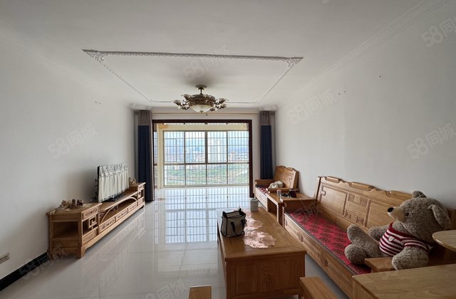 裕达大学园3室2厅131㎡49.8万二手房图片