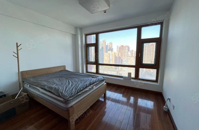 SOHO现代城2室1厅95.82㎡359万二手房图片