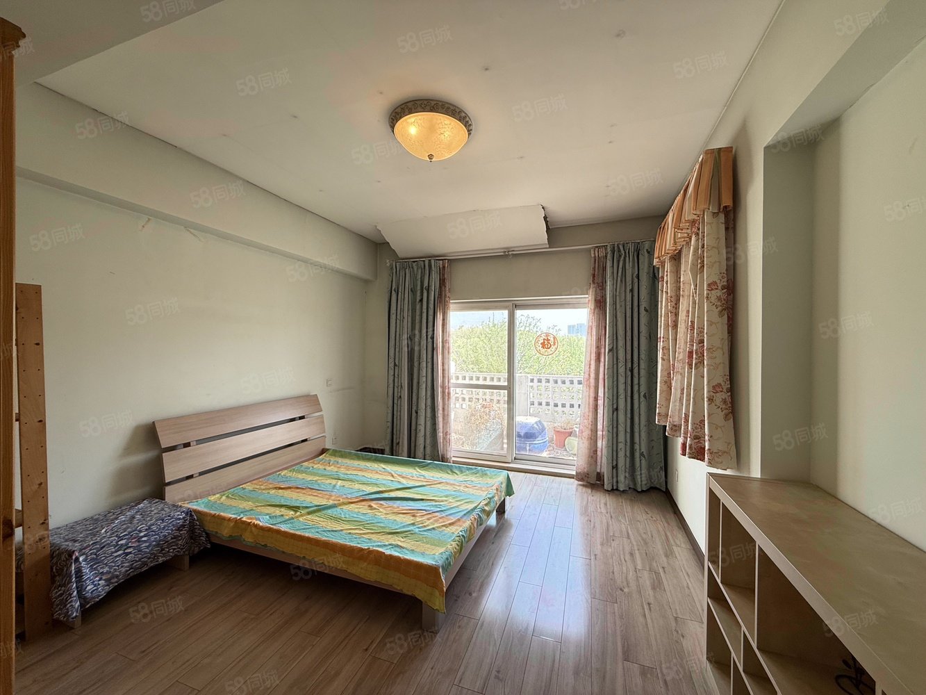 贏海莊園5室2廳3衛(wèi)335.61㎡南北1360萬