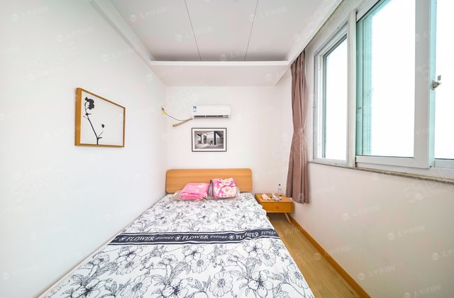 青春驿站2室1厅71.32㎡230万二手房图片