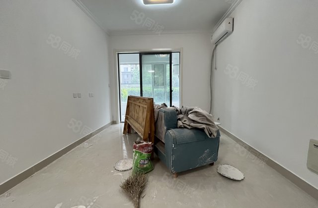 (真实保证)荣盛锦绣学府3室