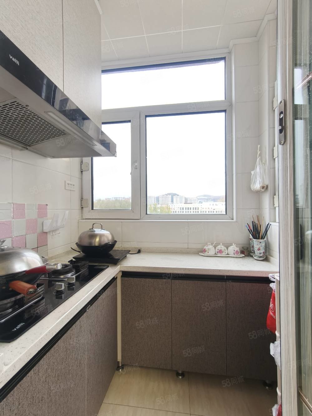 北山名苑1室1厅1卫58㎡南北25.8万