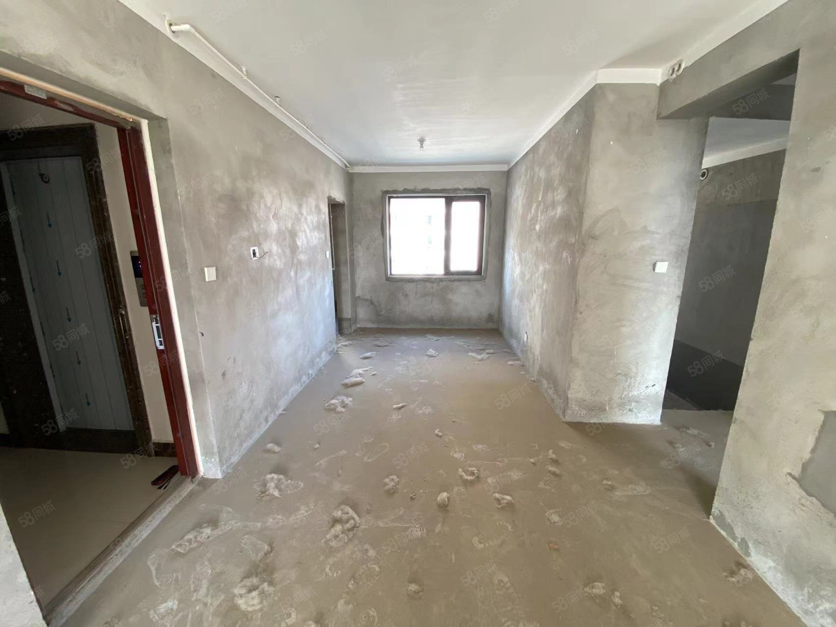 绿城桂语江南3室2厅2卫116.14㎡南北68万