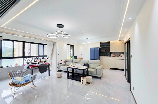 西郡英华四期4室2厅126㎡134万二手房图片