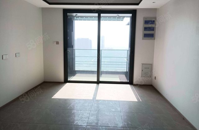 大安风华3室2厅112㎡172万二手房图片