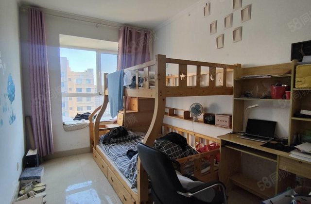 裕昌九州国际 南北通透 正规商品房 装修好 近医院 小三居