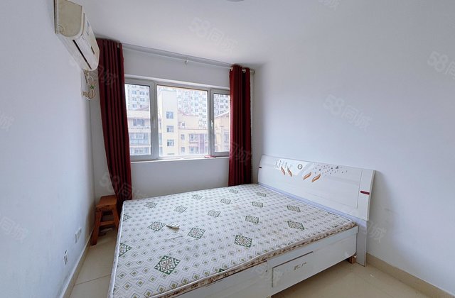 新东方龙湾在水一方电梯洋房免大税带有车位储藏室看房方便