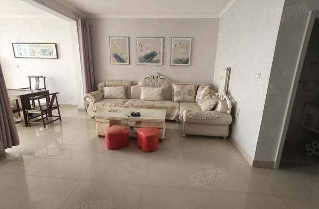 湖边华悦金钻，水城嘉苑，乐园电厂适合两口和情侣，精装领包入住