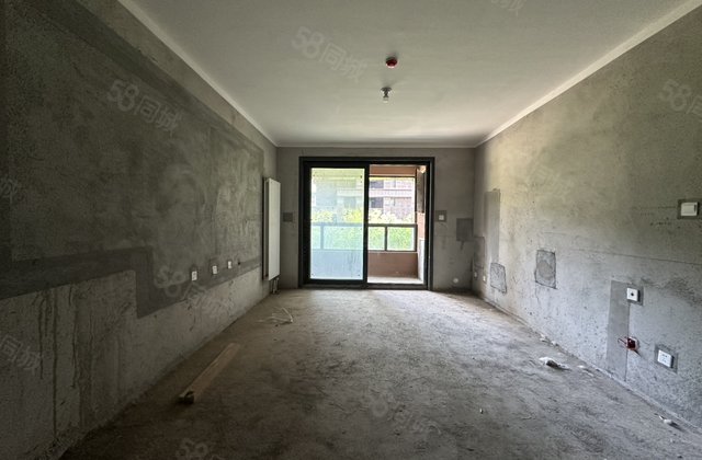 中建观湖珑府4室2厅142㎡65万二手房图片