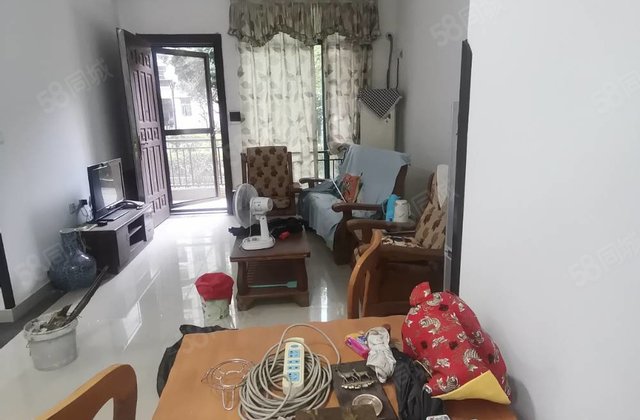 恒大金碧天下3室2厅98㎡60万二手房图片