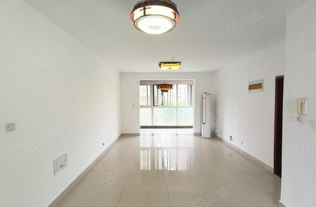 急售！免大税！赠车位储！二中东临 书香东郡 三室两厅两卫。