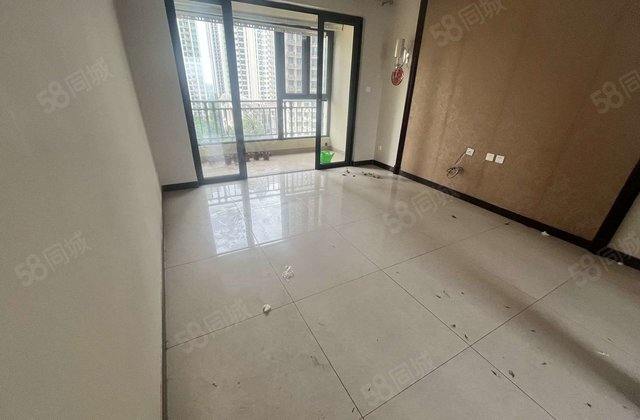 恒大名都3室2厅126㎡135万二手房图片