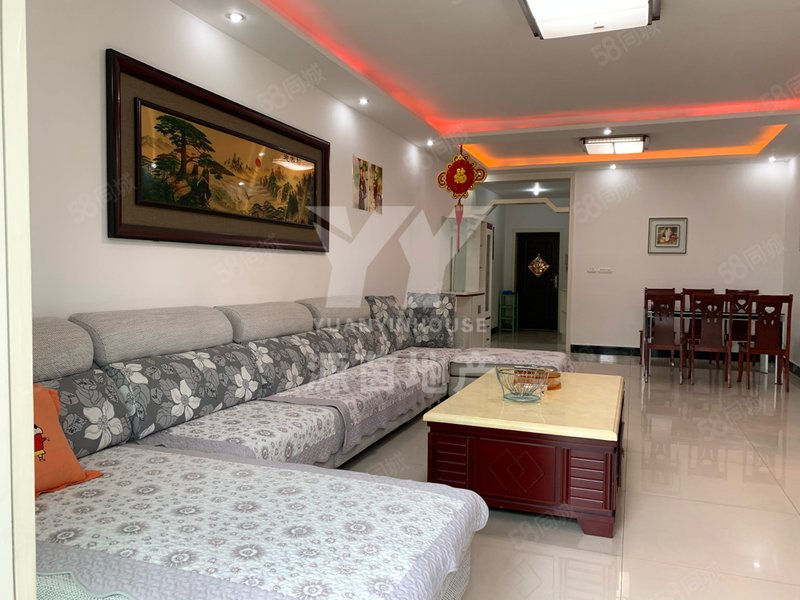 2楼,2楼.随时看房,金州康城,面对体育场,可按揭