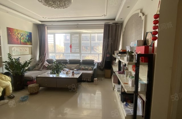 育红 实验~单价6900 总高19层的三楼 东边户 有储