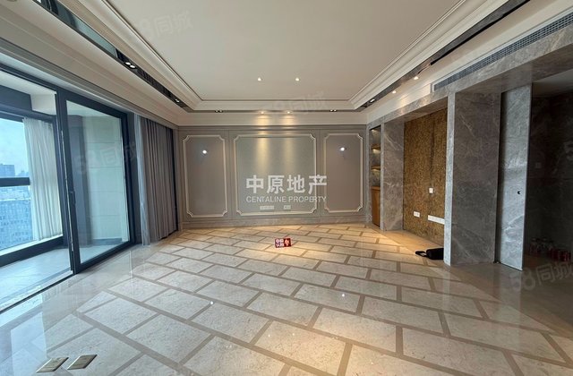 翡丽甲第3室2厅177.95㎡2350万二手房图片