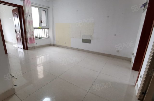 豆营    的一套好楼层37.5万免大税送储14平