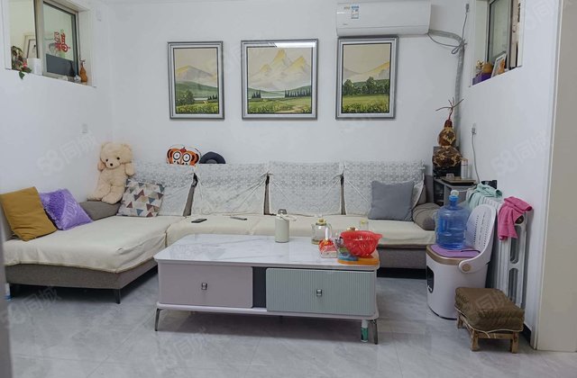 电业局四院 多层精装二楼 小区停车方便