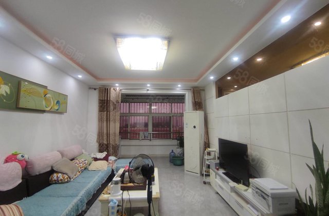 急售！外国语文轩本部，三室两厅两卫，停车方便，送储，南北通透