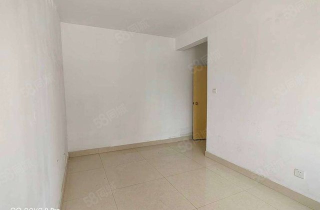 南片区先锋120平3室2厅，新房未住，报价58万，价格好谈