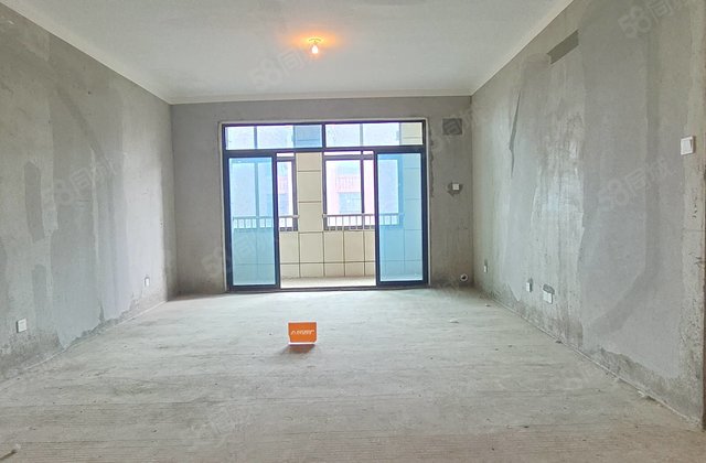 乐富强悦澜湾4室2厅150.23㎡80万二手房图片