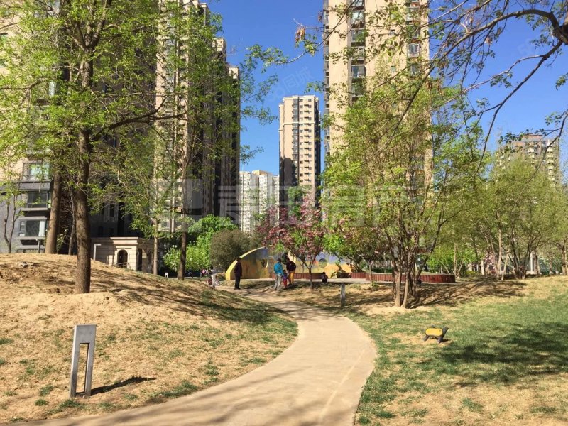 首城國際2室2廳1衛(wèi)88.62㎡西南579萬