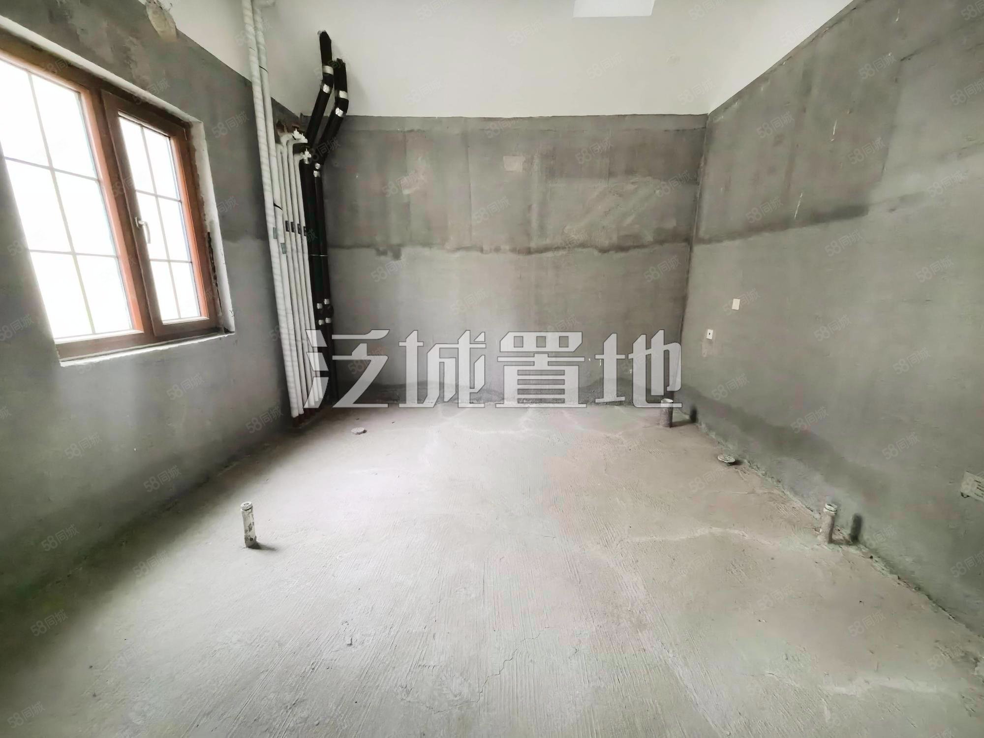 凱德麓語4室1廳3衛(wèi)712㎡南北1450萬