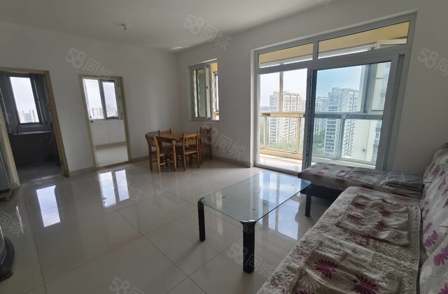 金田阳光城 小三房 带电梯 中间楼层采光好 次新房 产权清晰