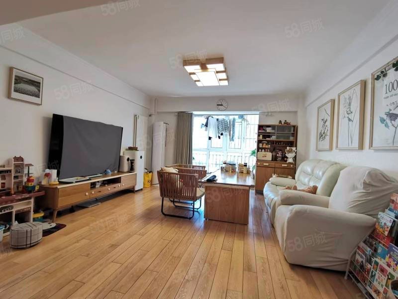 日壇晶華3室2廳3衛(wèi)186.61㎡南北1600萬(wàn)