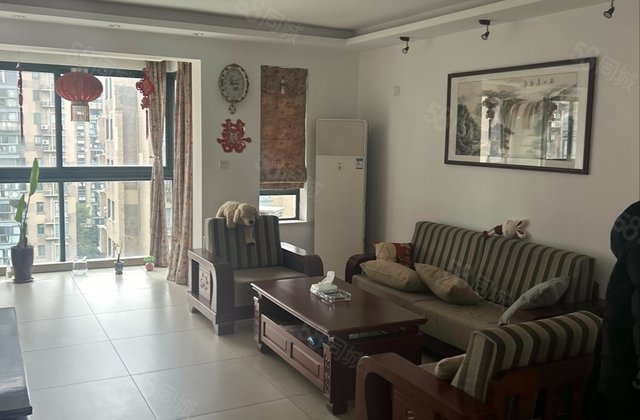 紫郡4室2厅135㎡205万二手房图片