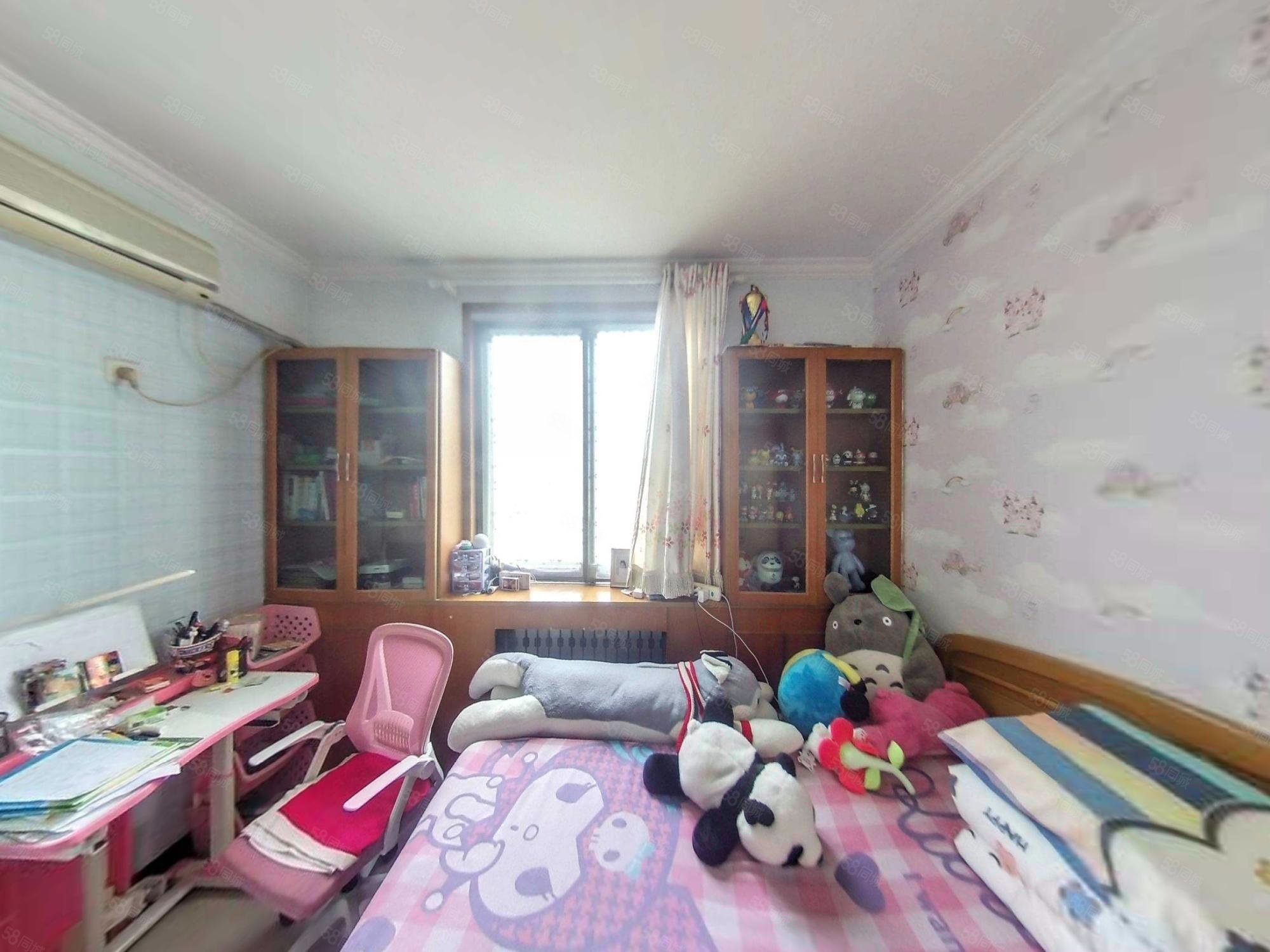 天澤苑3室2廳2衛(wèi)140.77㎡南北298萬