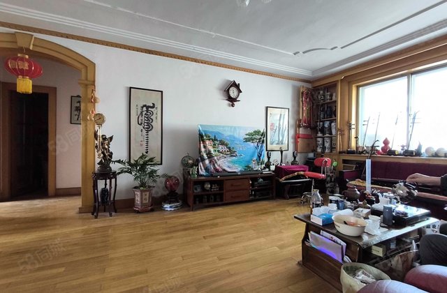 青云街10号小区3室2厅111㎡69万二手房图片