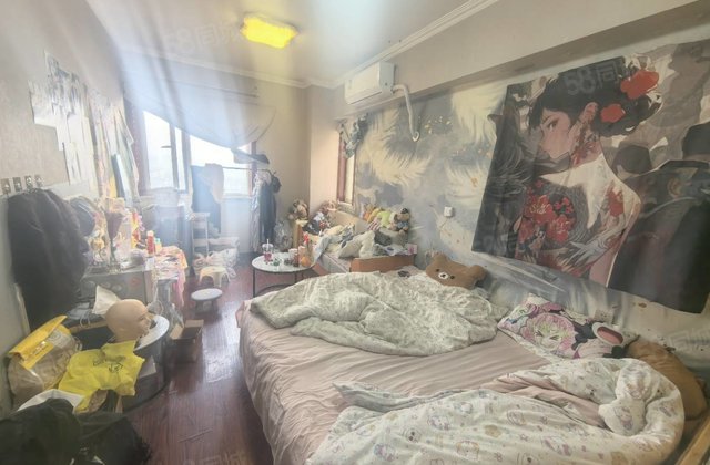东昌中学一类一 三个窗户 京都商城 西南户 朝阳户型