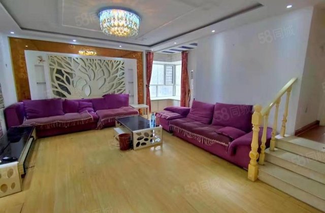 急售，错层设计，送车位，储藏室，阿卡迪亚四期，