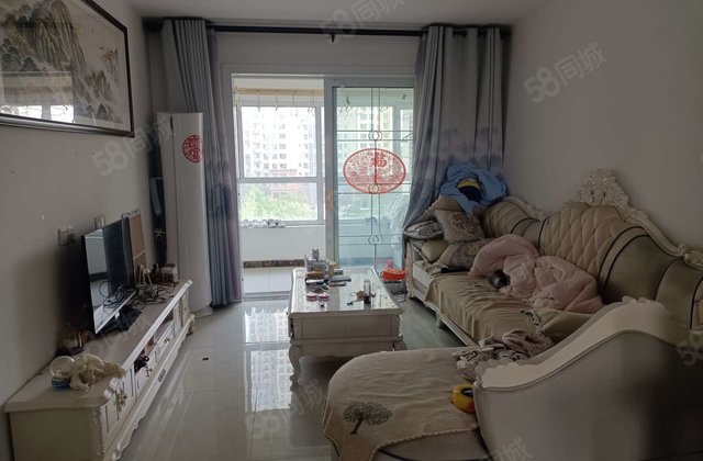 花园路  对面！正规三室前后无遮挡！电梯好楼层送车位储藏室。