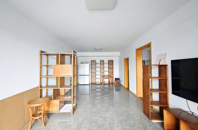 八方小区(C区)3室2厅126.37㎡380万二手房图片