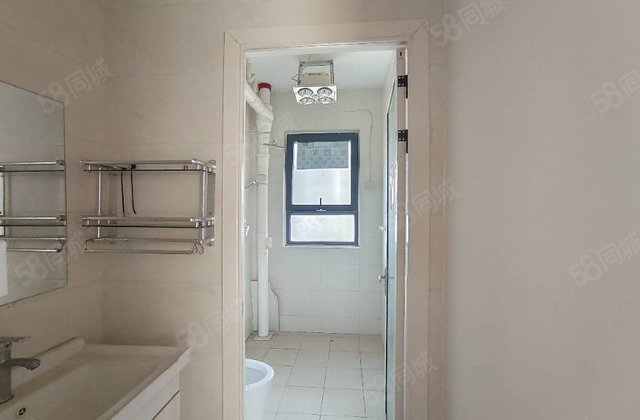 (真实保证)荣盛锦绣学府3室